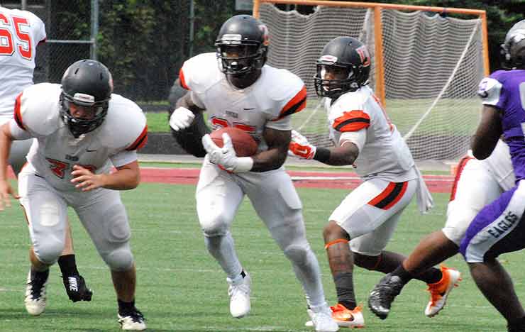 Bulldogs' Spring Practice Ends with Competitive Scrimmage