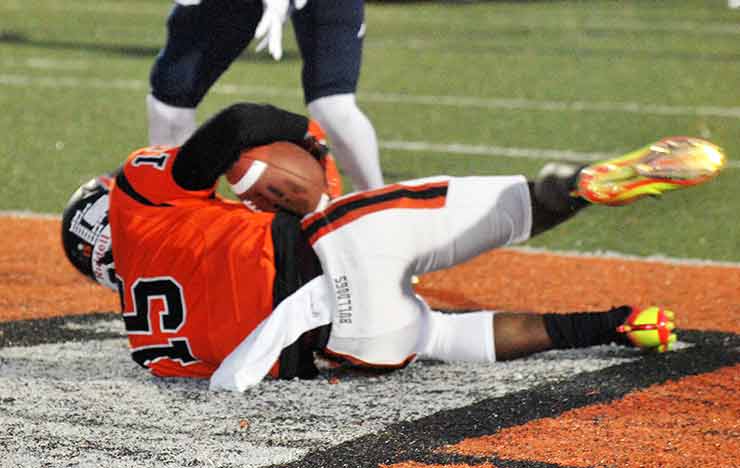 Bulldogs Pull Out 7-0 MSC East Win at Bluefield