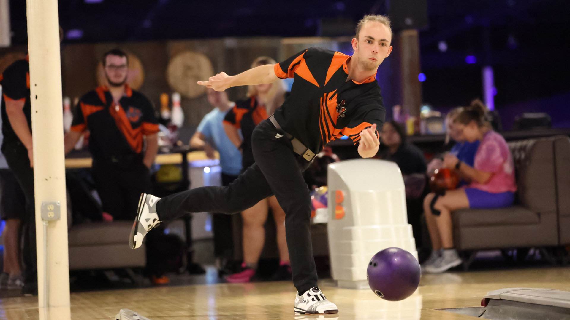 Union Men&rsquo;s Bowling Opens Season at Columbia 300 Western Shootout