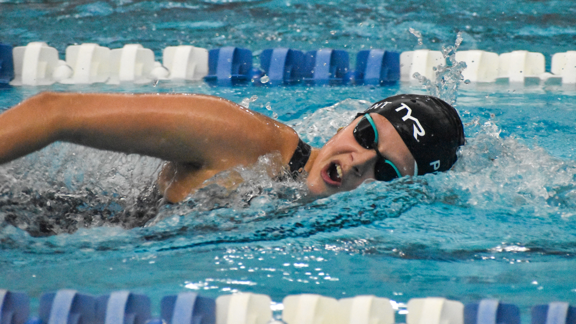 Union women&rsquo;s swimming and diving places third at the Bulldog Invite