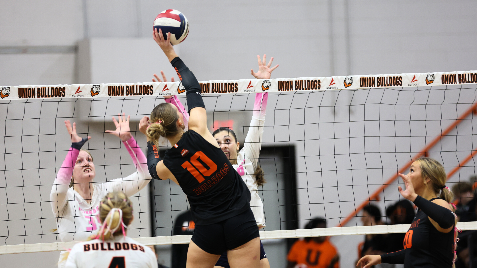 Union Volleyball Falls in Three Sets to Top AAC Team Reinhardt